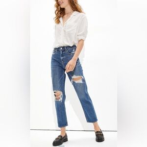 American Eagle Mom Distressed Jeans - Relaxed Fit